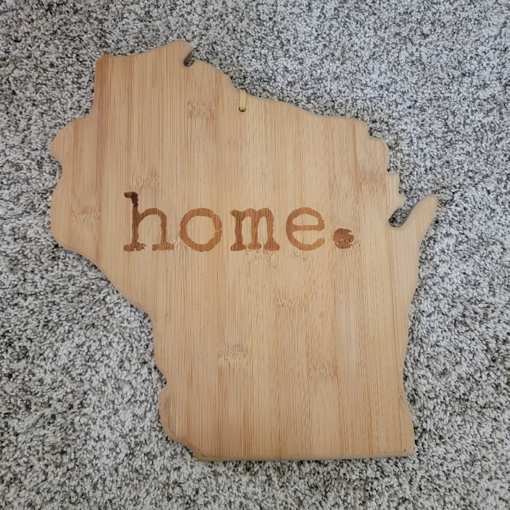Totally Bamboo Wisconsin Cutting & Serving Board - Picture 1 of 5